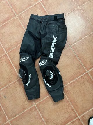 Pantalon mono de cuero Berik para moto