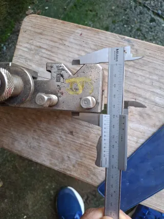 Porta herramientas para torno