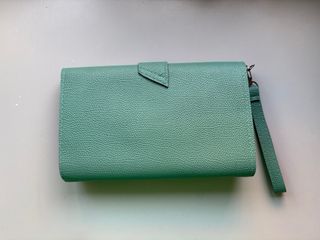 Bolso de mano verde menta