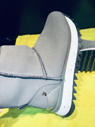 Botín Gioseppo Gris