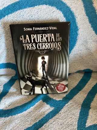 Libro relacionado con fisica