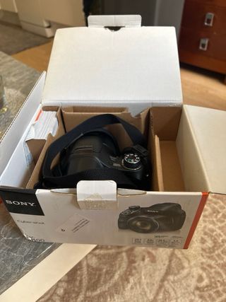 Sony Cyber-Shot DSC-H400 Cámara Digital