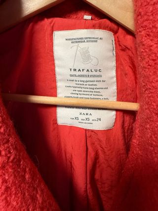 Abrigo corto lana rojo fresa