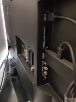 TV LG 37HL4000 Una TV practicamente sin usar.