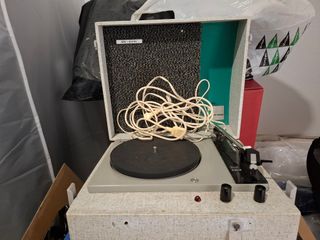 Giradischi DUAL con altoparlante