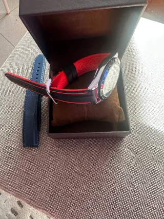 Reloj Skyline Cronógrafo Negro y Rojo