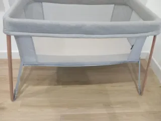 Minicuna Maxicosi como nueva, sin apenas uso