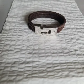 Pulsera Uno de 50 Cuero y Plateado