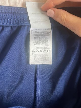 Pantalón corto Adidas azul
