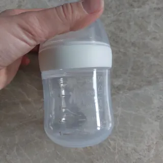 2 Biberones Nuk Nuevos