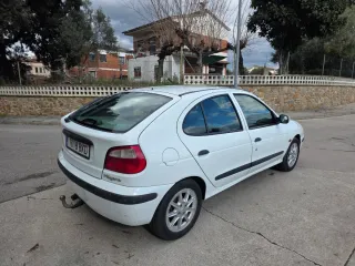 RENUALT MEGANE 175.000KM DIESEL MUY ECONOMICO !!!!