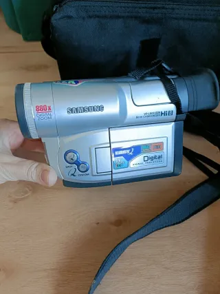 Videocámara Samsung 22x Zoom Óptico