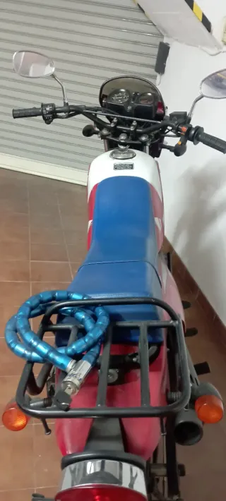 Chaqueta Moto Negra y Naranja