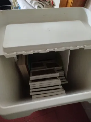 Cubo basura grande blanco