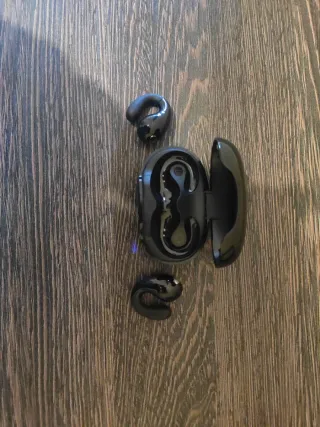 Auriculares inalámbricos negros