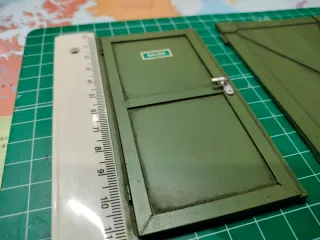 Puertas Diorama Escala 1:18