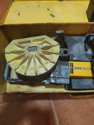 Curvadora REMS para cobre