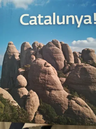 Catalunya (English, Catalan and Spanish Edition)