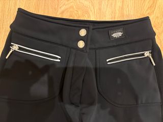 Pack Esquí Mujer: Botas, Esquís, Bastones y más