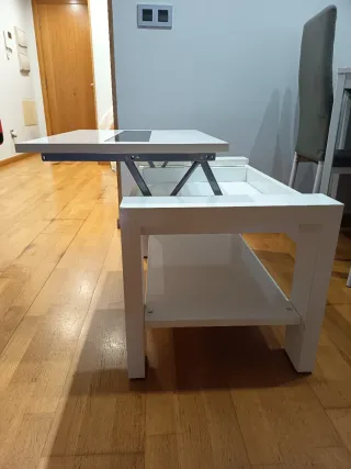 Mesa de centro elevable blanca y negra