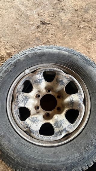 Llantas Nissan Terrano 2