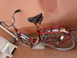 Bicicleta Clásica Roja Rabasa cano