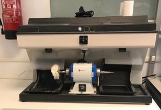 Caja para pulidora con aspiración dental