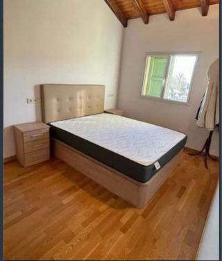 Liquidación:canapes y colchones armarios y sofasso