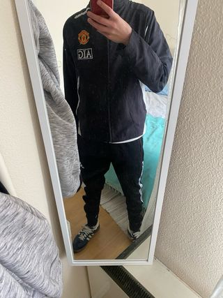 Chaqueta Manchester United Nike Negra