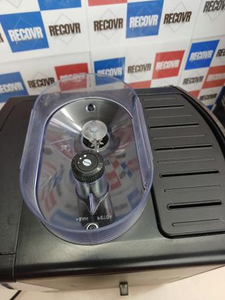 Cafetera superautomática con molinillo cónico y vapor - Krups