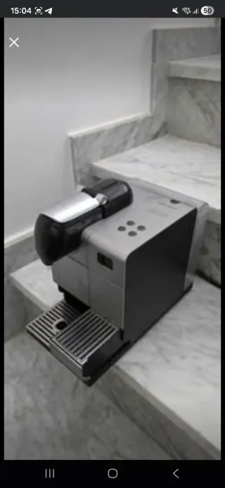 Cafetera Nespresso DeLonghi EN520 S