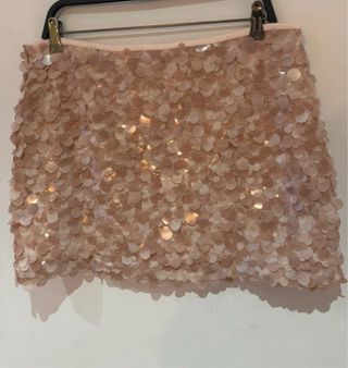 Falda corta lentejuelas rosa y dorada