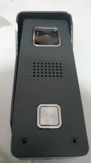 Videoportero con cámara cableado