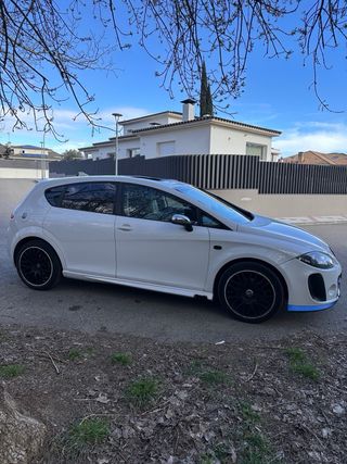 SEAT Leon 2007 Tiene todo el pack FR homologado,