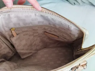 Bolso Michael Kors Beige y Dorado