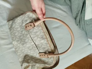 Bolso Michael Kors Beige y Dorado