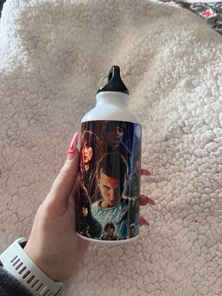 Botella Stranger Things Metal