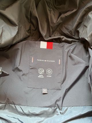 Chaqueta acolchada Tommy Hilfiger de plumas natura