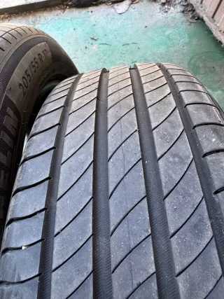 2 Ruedas Michelin 205/55R17 91V