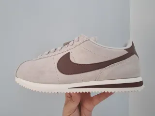 T41 Nike Cortez Beige