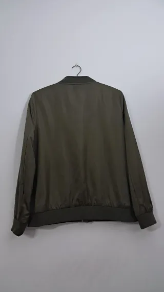 Chaqueta Bomber Verde Militar Easy Wear