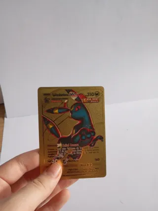 Colección Cartas Pokémon Doradas VMAXtodas falsas
