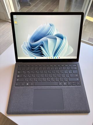 Microsoft Surface Laptop 4 Gris/Plata, (8/512)