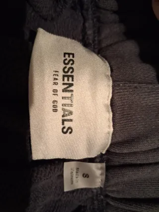 Pantalón corto y bañador