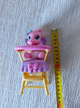 muñeco my little pony con trona para comer nuevo