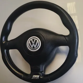 Volante Golf Mk4 R32