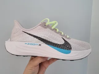 T37,5 Nike Pegasus Plus