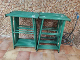 Caballete de hierro plegable. 10 unidades.