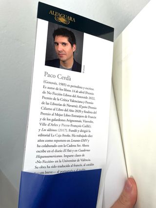 LIBRO PACO CERDÀ PRESENTES PREMIO NARRATIVA 2025