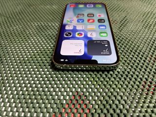iPhone 13 Pro Max 256GB como nuevo.